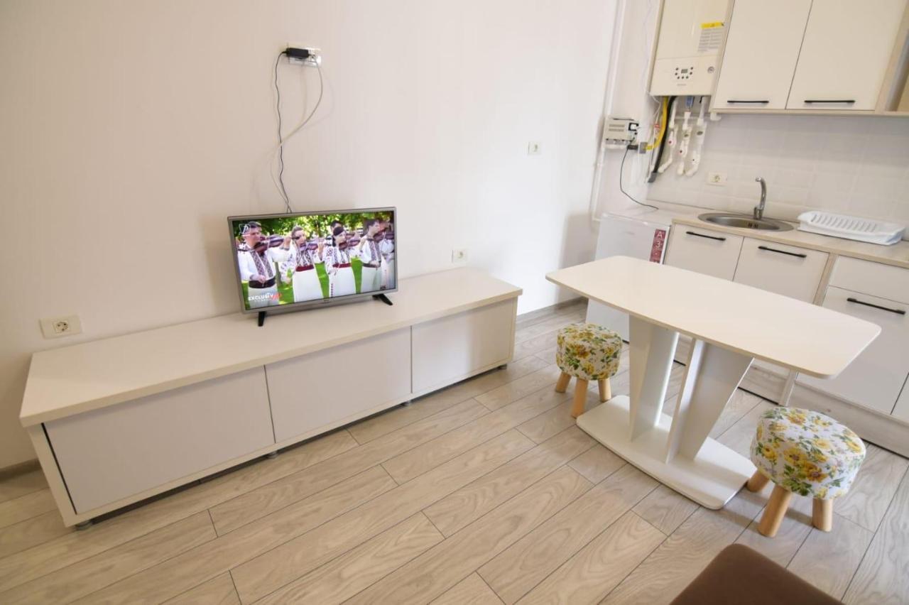 Cris Sunny Apartaments Năvodari Esterno foto